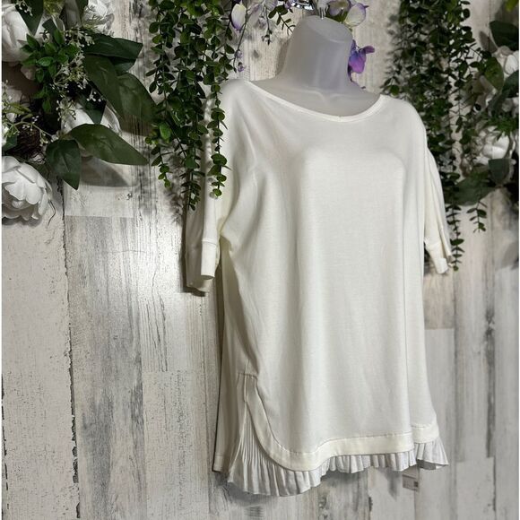 White Blouse NWT - Picture 1 of 6